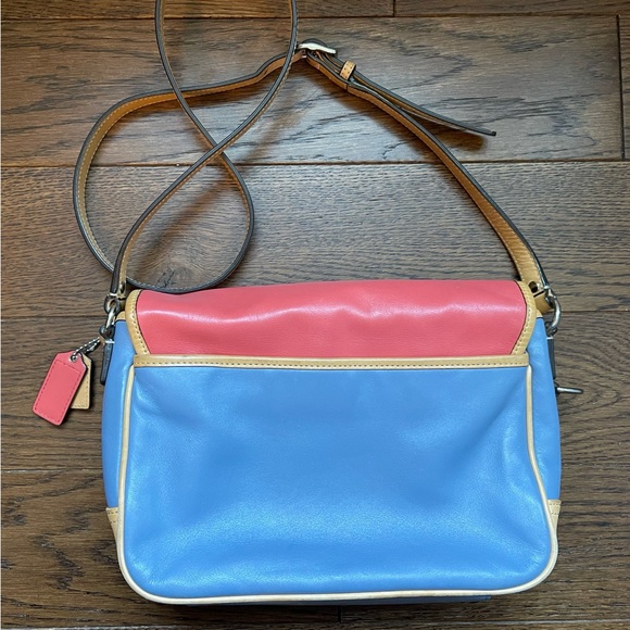 Coach Crossbody Bag - Picture 2 of 4